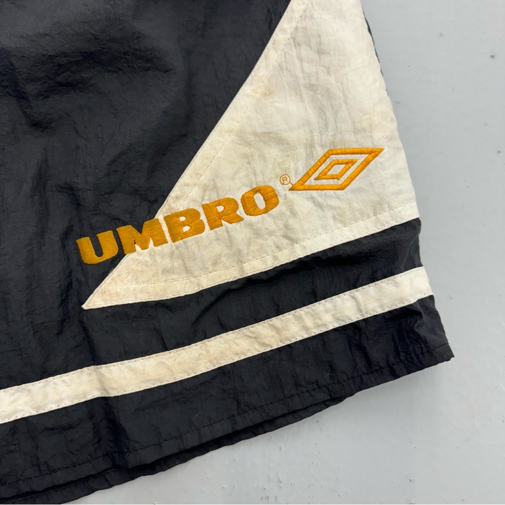 Vintage Black Umbro Soccer Shorts Nylon - Picture 4 of 6